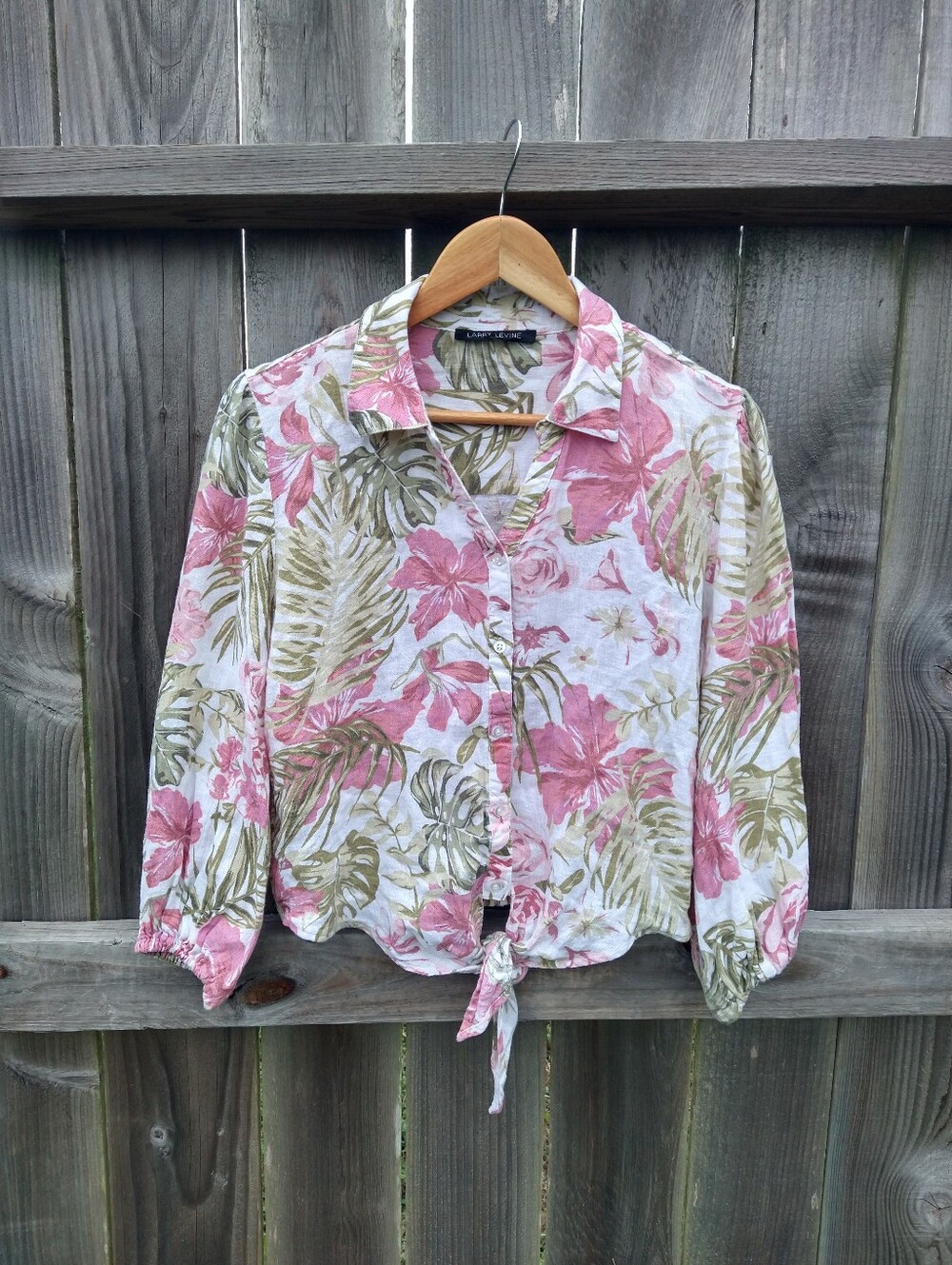 Women's Floral Collared Cropped Blouse